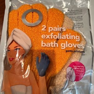 NOT FOR SALE! EXFOLIATING BATH GLOVES PRICE FIRM